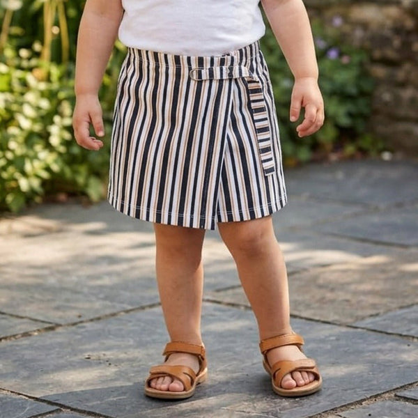 5.10.15 Black & White Stripes Open Style Back Pocket Terry Shorts 14037