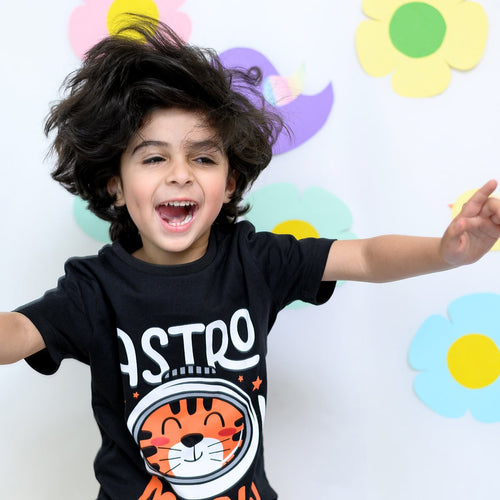 B.X Astro Meow Black Tshirt 4982